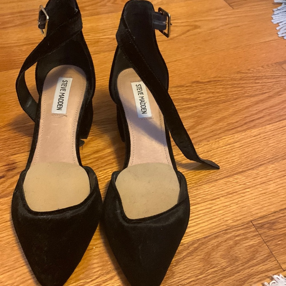 Black Shoes